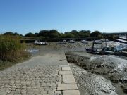 Cale et port de Méan sur le Brivet, à basse mer de vive eau