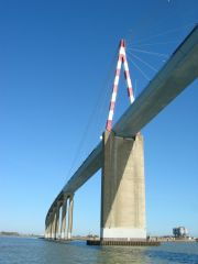 Pont reliant Montoir-de-Bretagne (44) et Saint-Brévin-les-Pins (44) - Route Bleue RD213